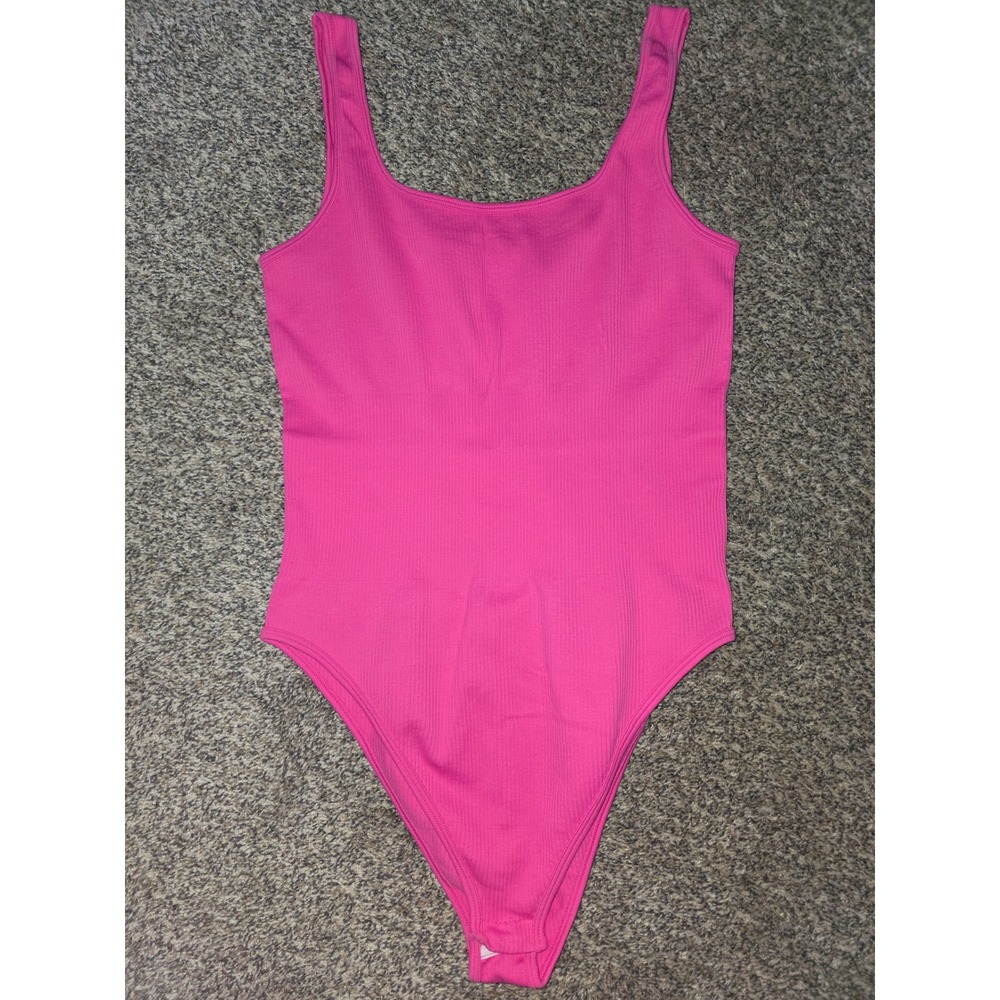 OQQ Hot Pink Ribbed Knit Bodysuit Sleeveless Scoop Neck Tank Large